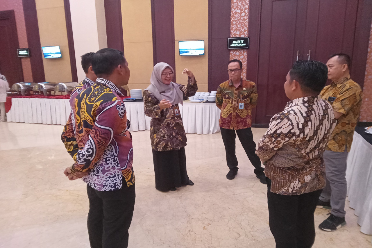 Seminar Kajian Pusat Distribusi Provinsi Kalimantan Timur