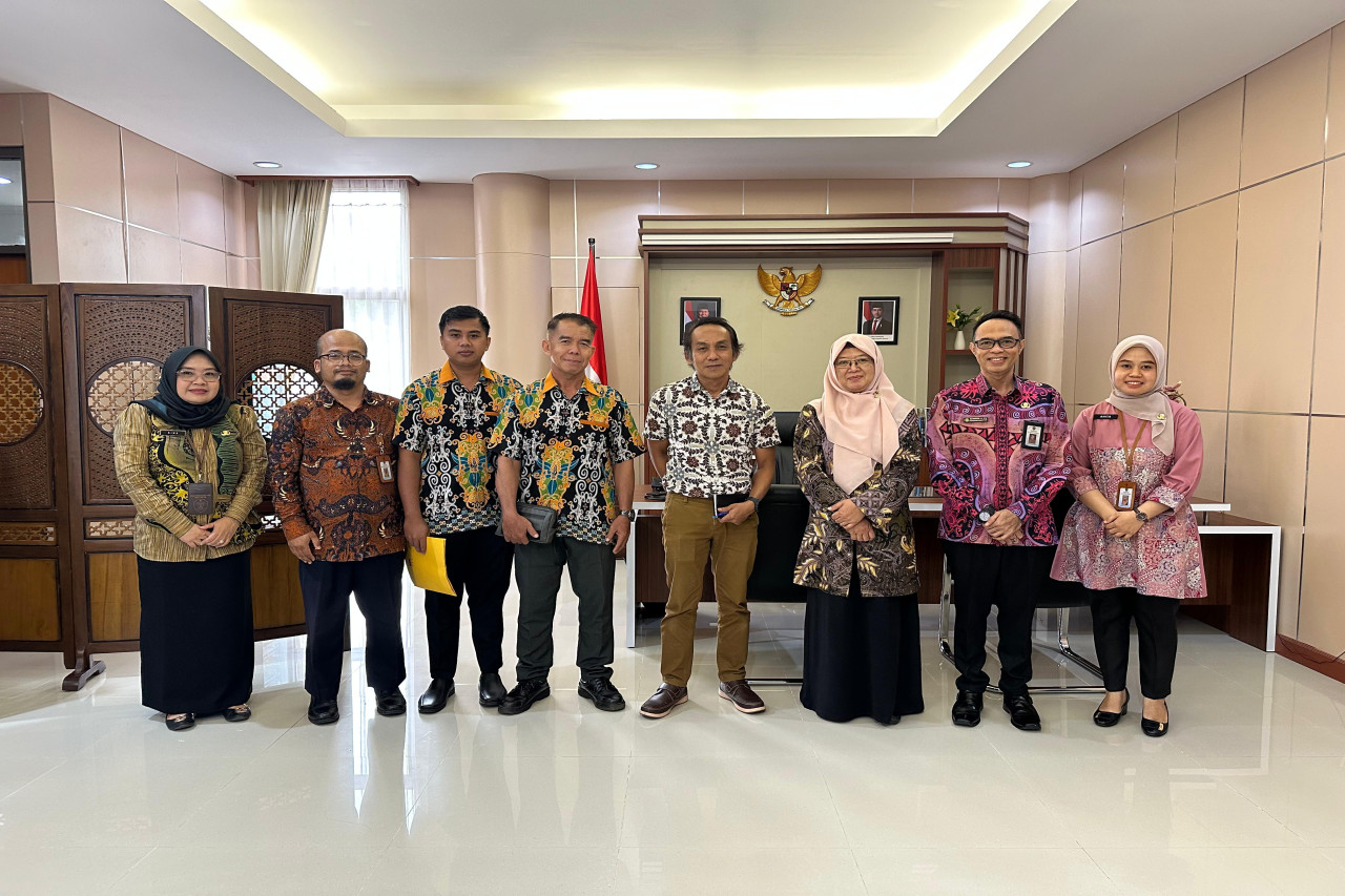 Kunjungan Kerja Bapenda Kutai Barat ke Dinas PPKUKM Prov. Kaltim: Tingkatkan Wawasan Pengelolaan Pasar Rakyat