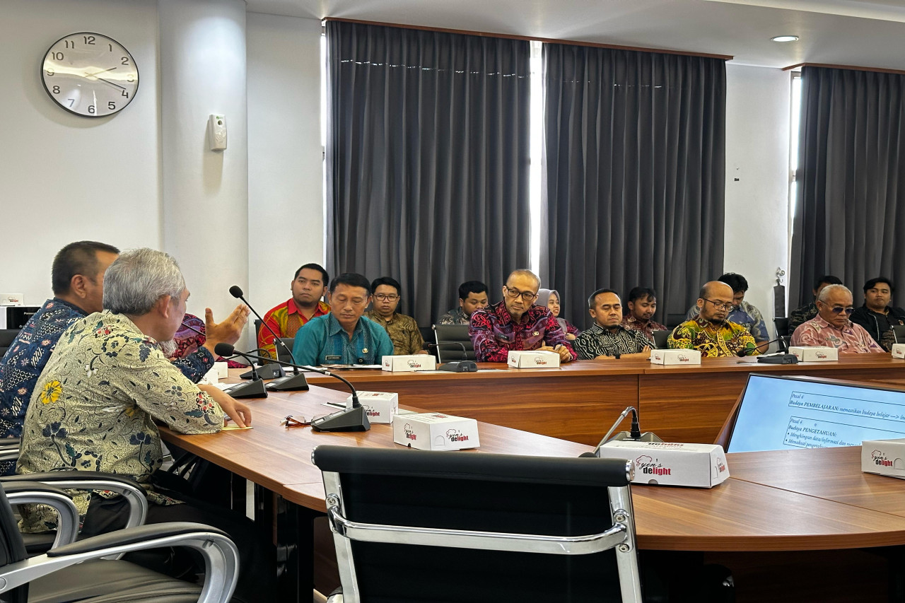 DPPKUKM Kaltim Ikuti Sosialisasi AKPK yang Diselenggarakan BPSDM Kaltim