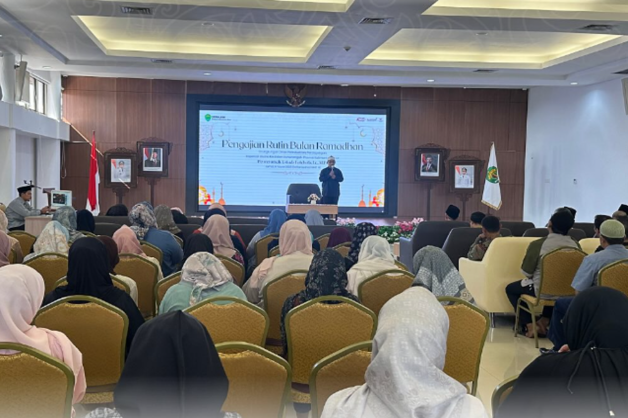 Pengajian Rutin Bulan Ramadhan 1446 H,Sekretaris DPPKUKM: Pengajian Membawa Keberkahan Bagi Pegawai