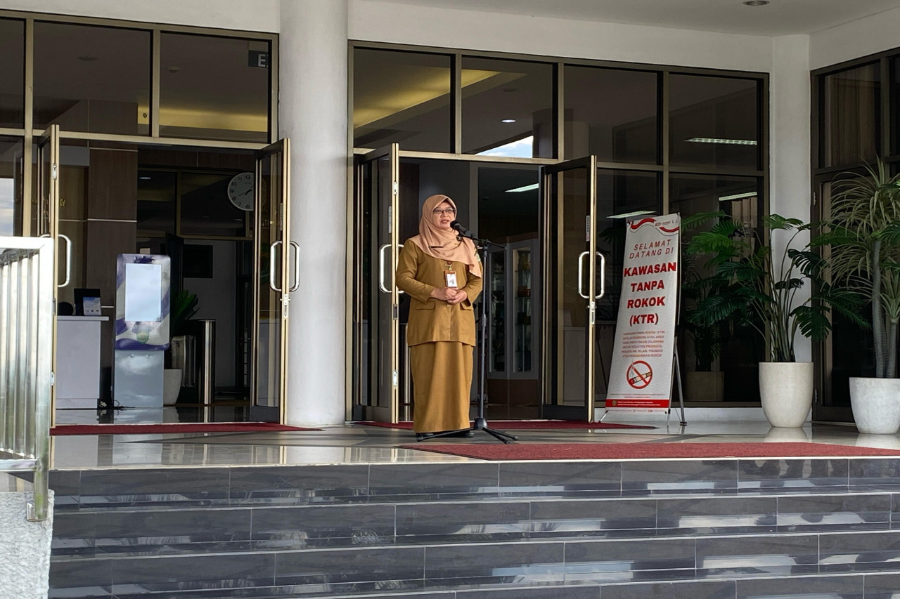 Komitmen Percepatan Kinerja, DPPKUKM Kaltim Gelar Apel Pagi