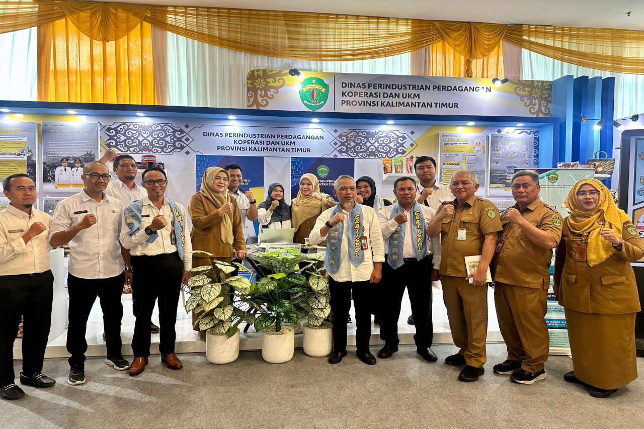DPPKUKM Prov. Kaltim Hadirkan Layanan Unggulan di Launching Program GratisPol Generasi Emas