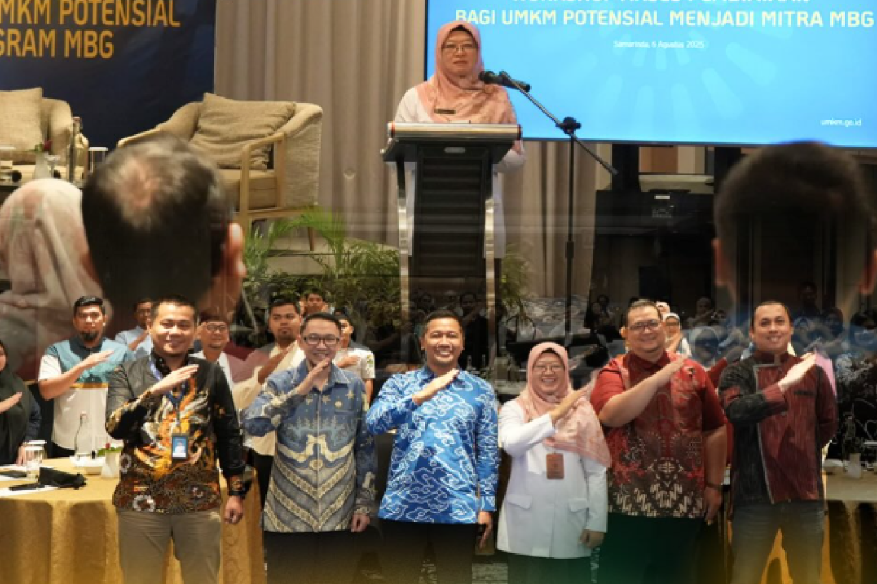 Kepala Dinas PPKUKM Kaltim Buka Workshop Akses Pembiayaan UMKM Potensial Menjadi Mitra MBG