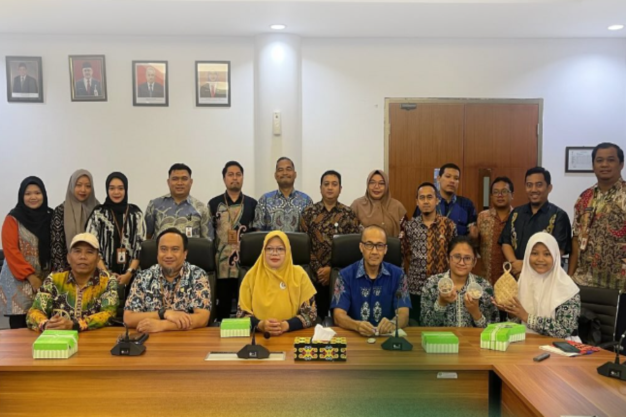 DPPKUKM Kaltim Terima Kunjungan Tim Proyek Zeromin dari SMAN 10 Samarinda: Dorong Kolaborasi Inovatif Sektor Pendidikan dan Industri