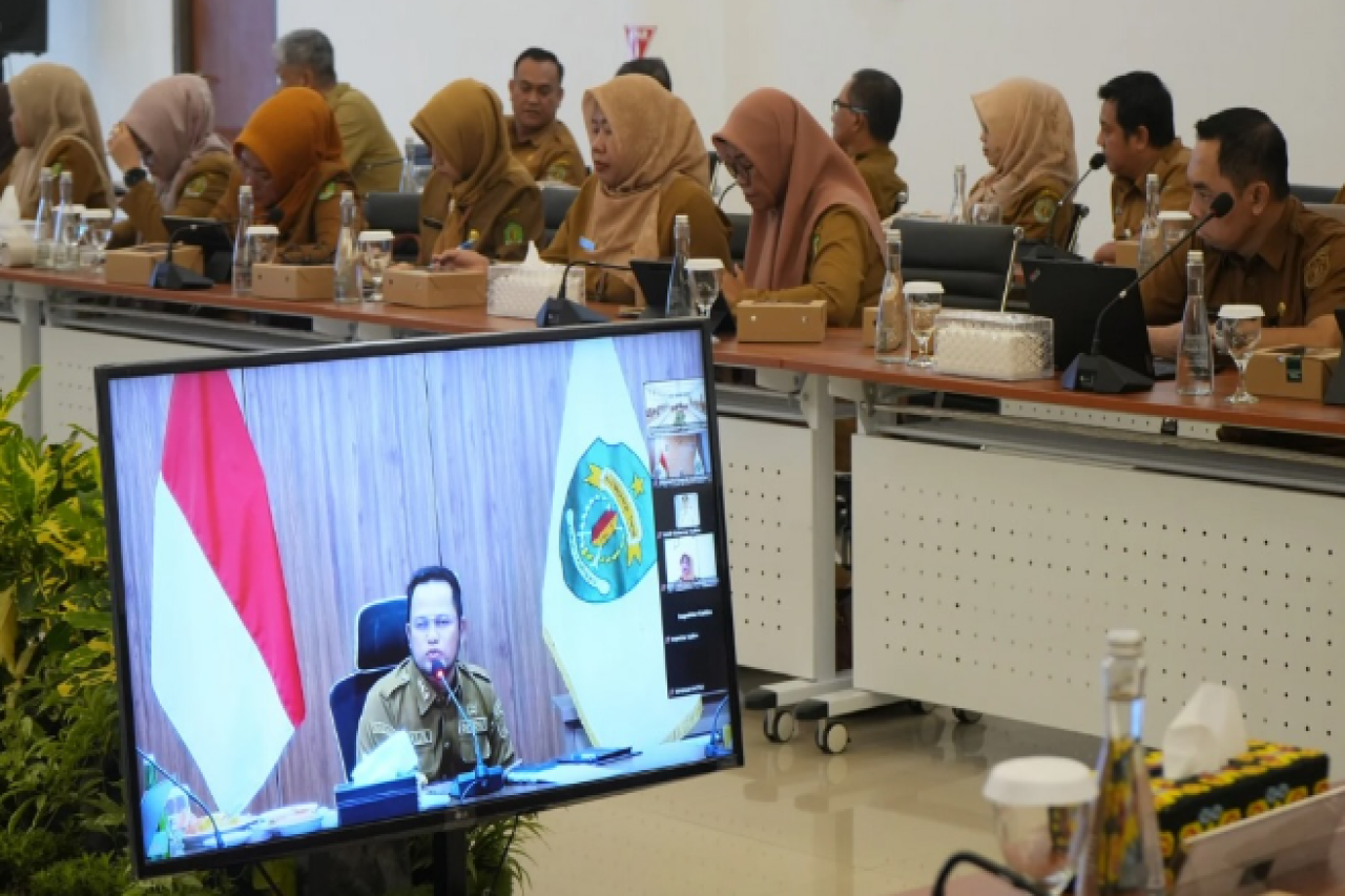 Gubernur Harum Pimpin Morning Briefing, Tekankan Penguatan Pengawasan dan Percepatan Pembangunan