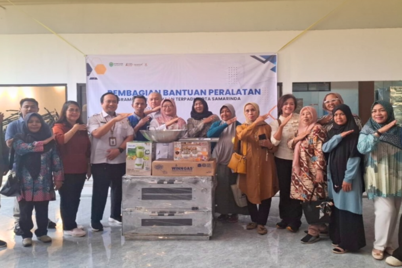 DPPKUKM Kaltim Salurkan Bantuan PKT 2025 untuk UMKM Samarinda