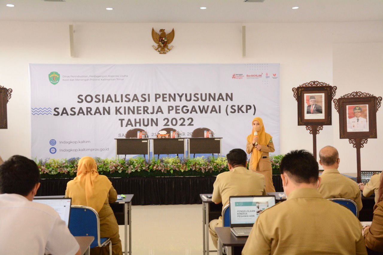 Sosialisasi Penyusunan SKP Dinas Perindagkop UKM Kaltim