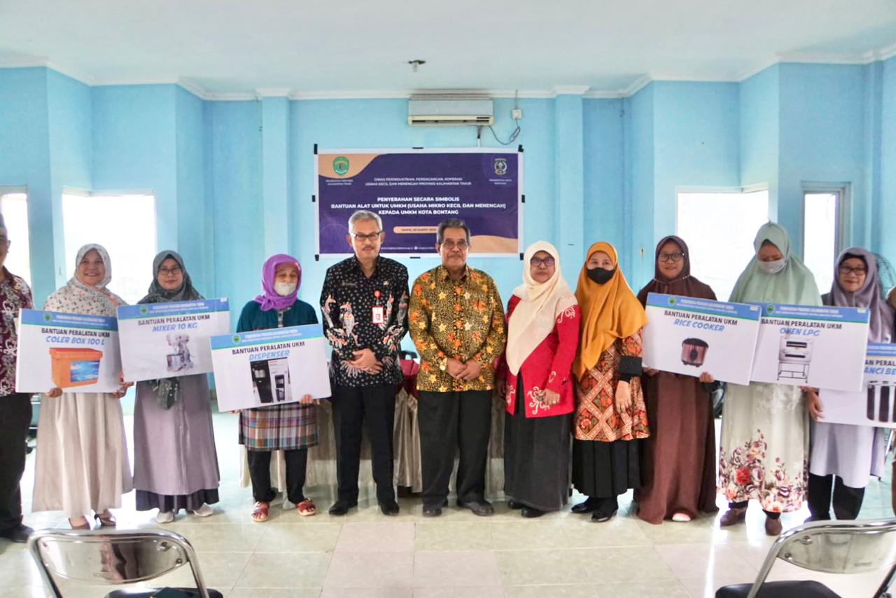 Bontang Jadi Lokasi Ke - 9 Penyaluran Alat Bantuan