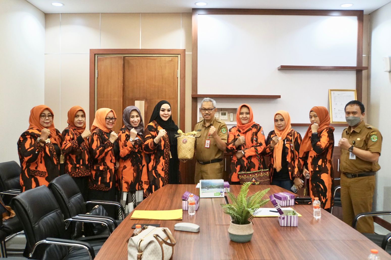 Sa’duddin Terima Audiensi Srikandi Pemuda Pancasila Kalimantan Timur