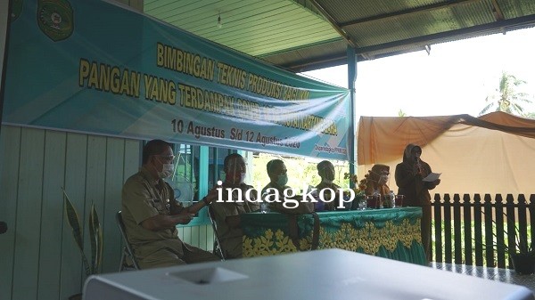 Bimbingan teknis Produksi bagi IKM Pangan yang Terdampak Covid-19 di Kukar