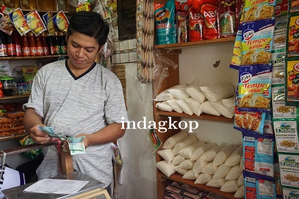 Pengawasan Gula Pasir di Pasar Rahmat